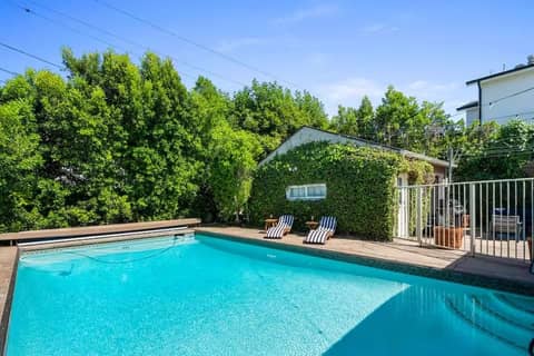 Pool Home with Hot Tub and Ivy-Walled Patio