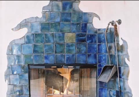 Mosaic Art Bungalow with Courtyard Lounge, photo 9