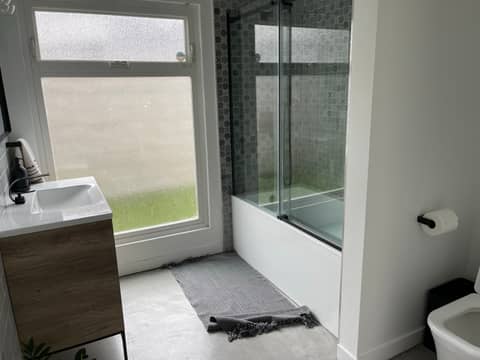 Mid-Century Courtyard Pool Home, photo 5