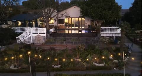Hilltop View Estate with Infinity Pool and Event Lawn, photo 9