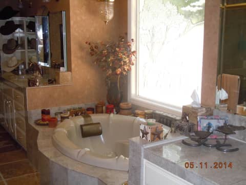 Ranch Home with Old West Saloon, photo 8