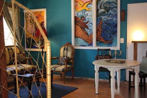 Artsy Canyon Cottage with Stone Walls and Oak Trails, photo 6