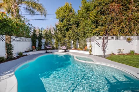 Remodeled Cottage Pool Home with Pergola Deck, photo 5