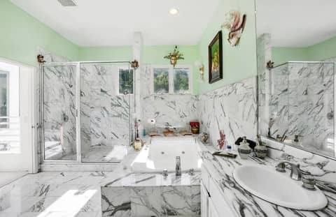 Glass-Walled White Modern with Pool and Home Theater, photo 9