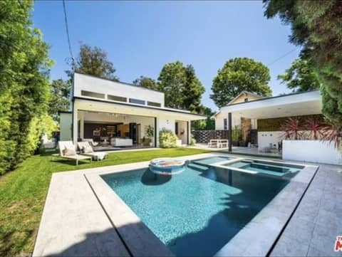 Single-Story Modern with Pool and Spa