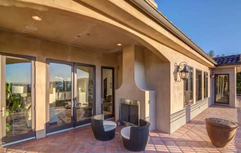 Hilltop City-View Home, photo 5