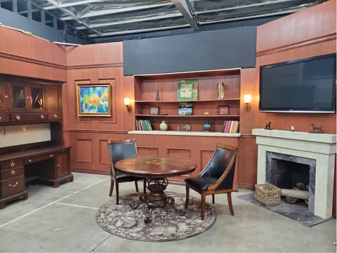 Multi-Set Studio with Themed Sets, photo 7