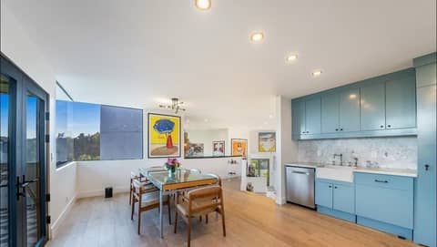 Designer Hills Modern with Library and Terrace, photo 4