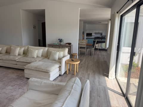 Bright Malibu Hideaway, photo 5