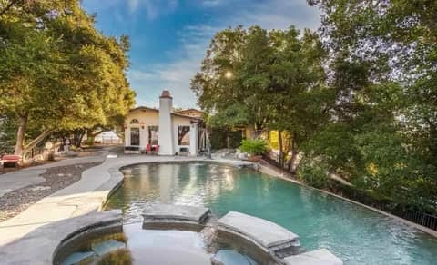 Hilltop Retreat with Lagoon Pool and Sunset Views, photo 4