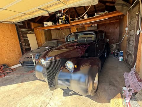 Gritty Junkyard Ranch with Barn and Hot-Rod Garage, photo 6