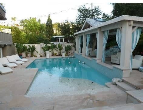 Fairytale Garden Estate with Beach-Entry Pool