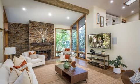 Craftsman-Modern Estate with Tennis Court and Pool, photo 7