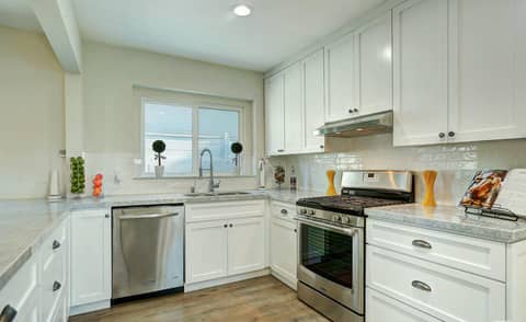 Bright Remodeled Ranch Home with Sunroom, photo 5