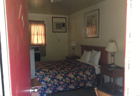 Retro Roadside Motel in the Canyon, photo 4