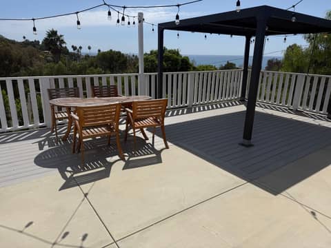 Bright Malibu Hideaway