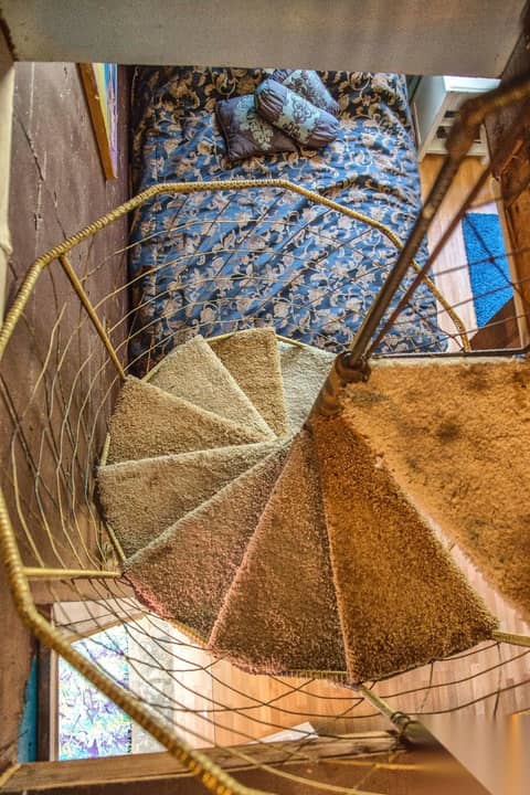 Artsy Canyon Cottage with Stone Walls and Oak Trails, photo 9