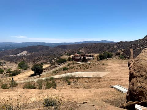 Mountaintop Hideout with Boulder Decks and Valley Views, photo 6