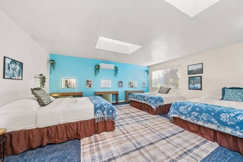 Two-Story Pool House with Canyon Views, photo 7
