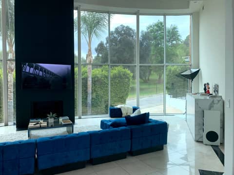 Two-Story Modern with Glass Great Room, photo 6