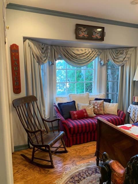 Traditional Manor with Library, photo 6