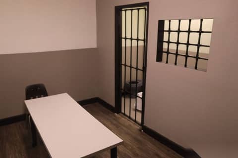 Jail Holding Cell Set, photo 5