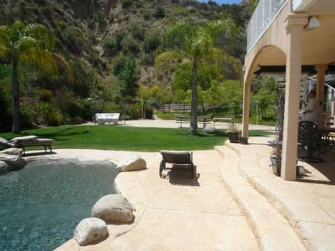 Canyon Estate with Lagoon Pool and Sand Volleyball, photo 7