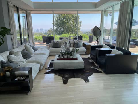 Mid-Century View Home with Wraparound Pool Deck, photo 5