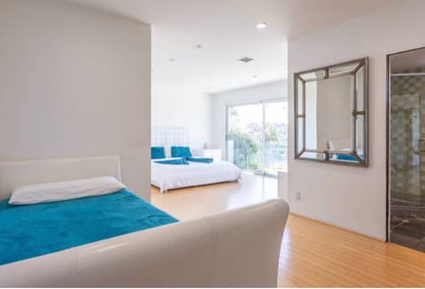 Glass View House with Pool, photo 9