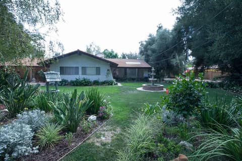 Twin-Home Spanish Estate with Pool and Gardens, photo 5