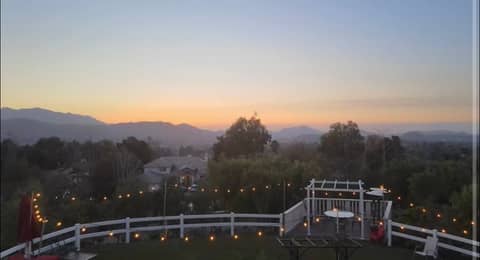 Hilltop View Estate with Infinity Pool and Event Lawn, photo 6