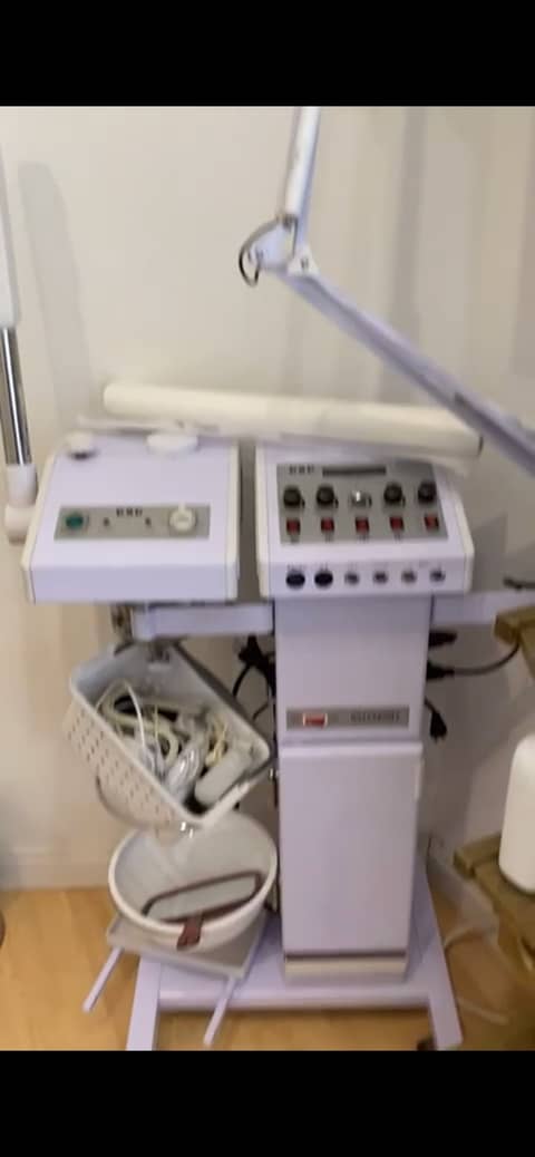Modern Hair and Beauty Salon, photo 6