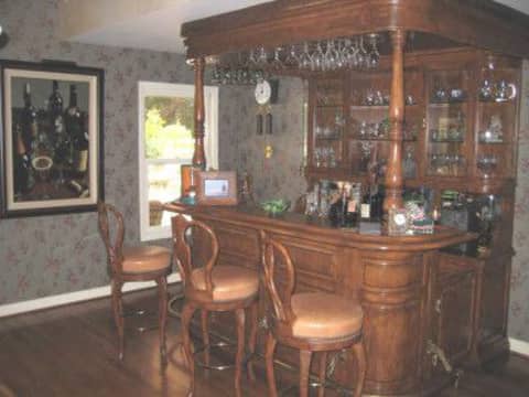 Ranch Home with Old West Saloon, photo 4